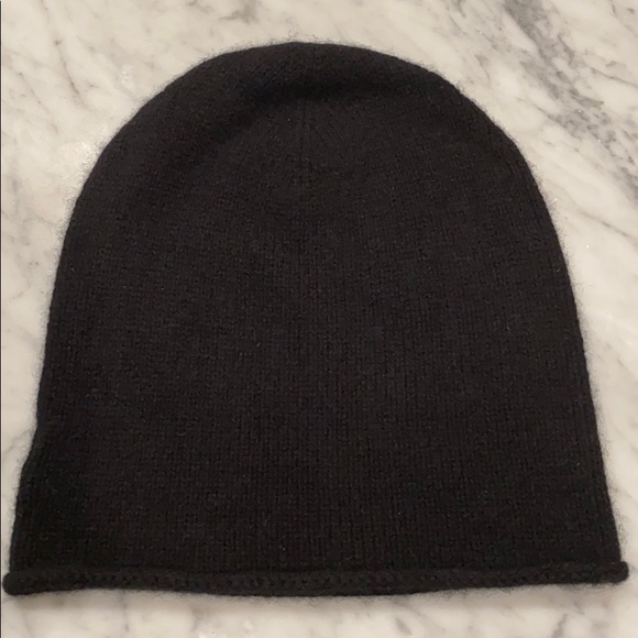 H&M Accessories - H&M cashmere beanie